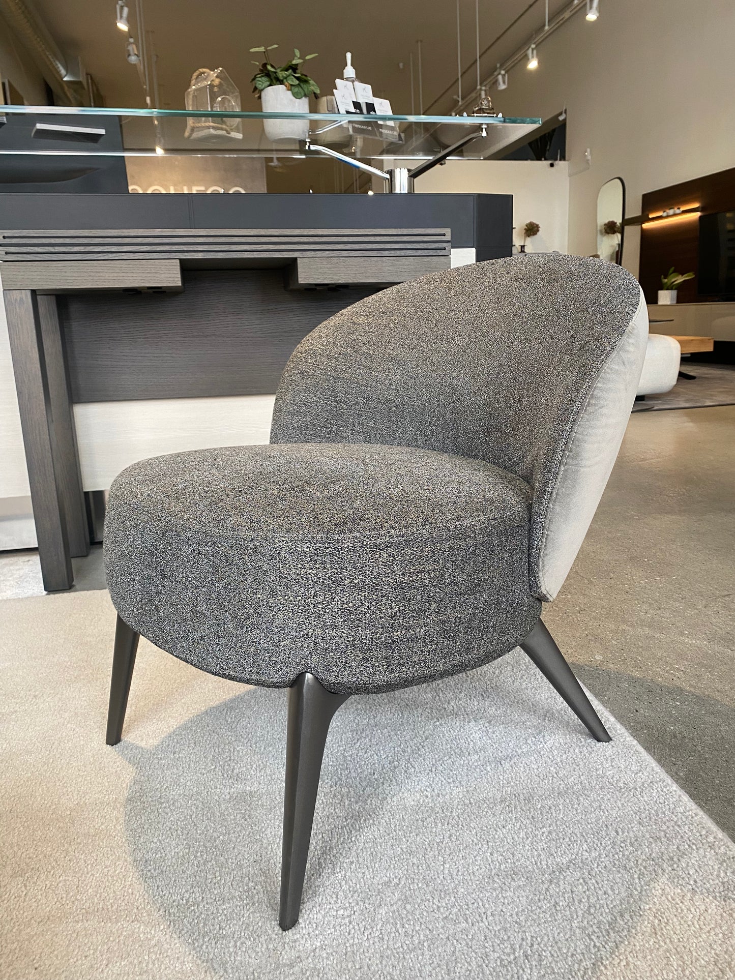 Helen Chair