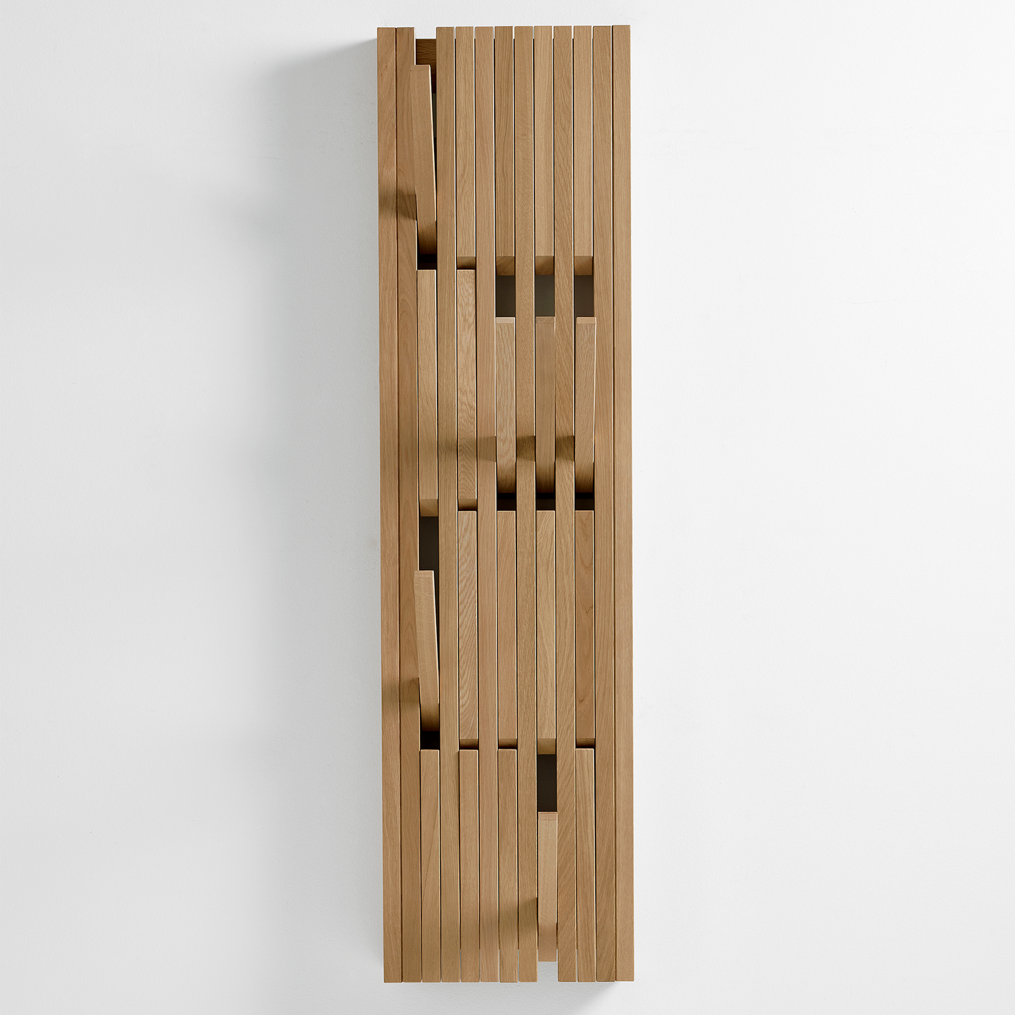 Beechwood wooden wall hanger.