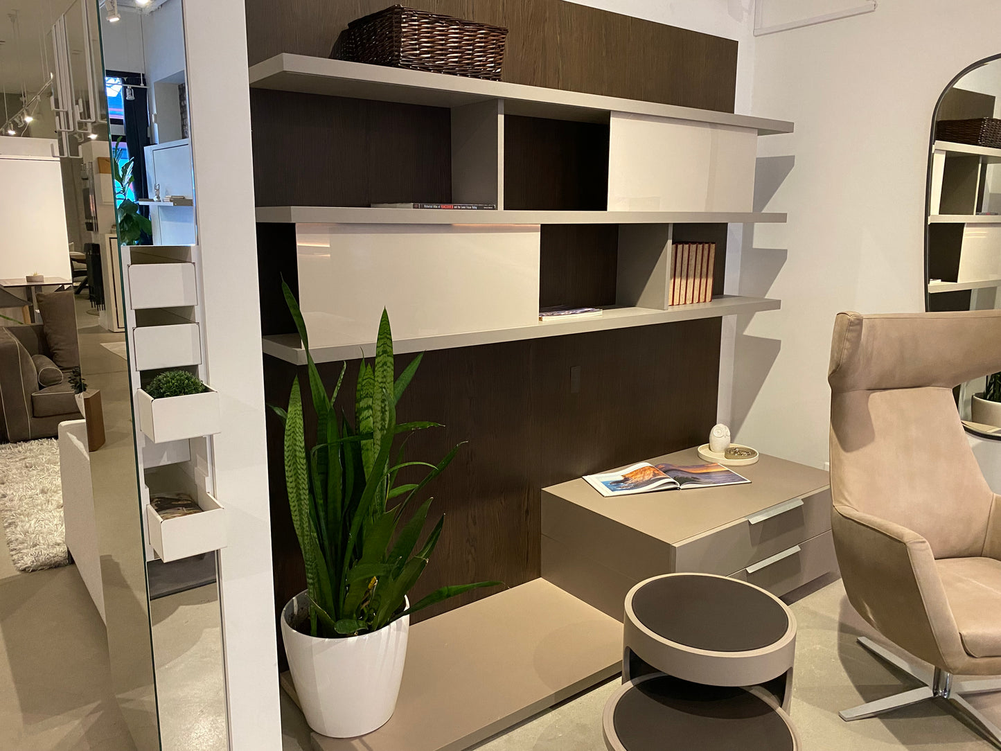 Wall Media Unit