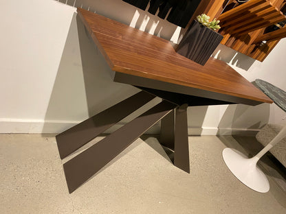 Genesi Console Table