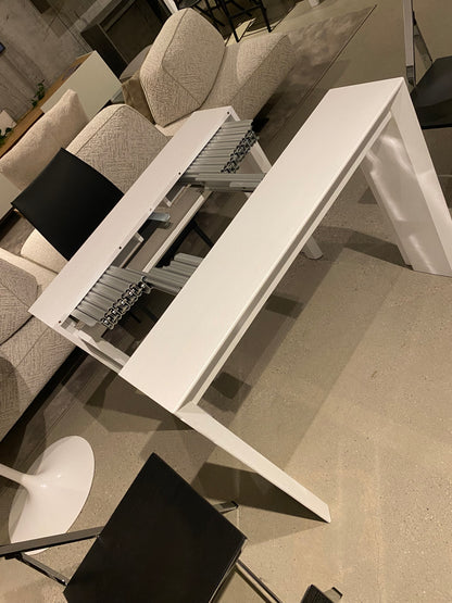 Goliath 295 Console Table