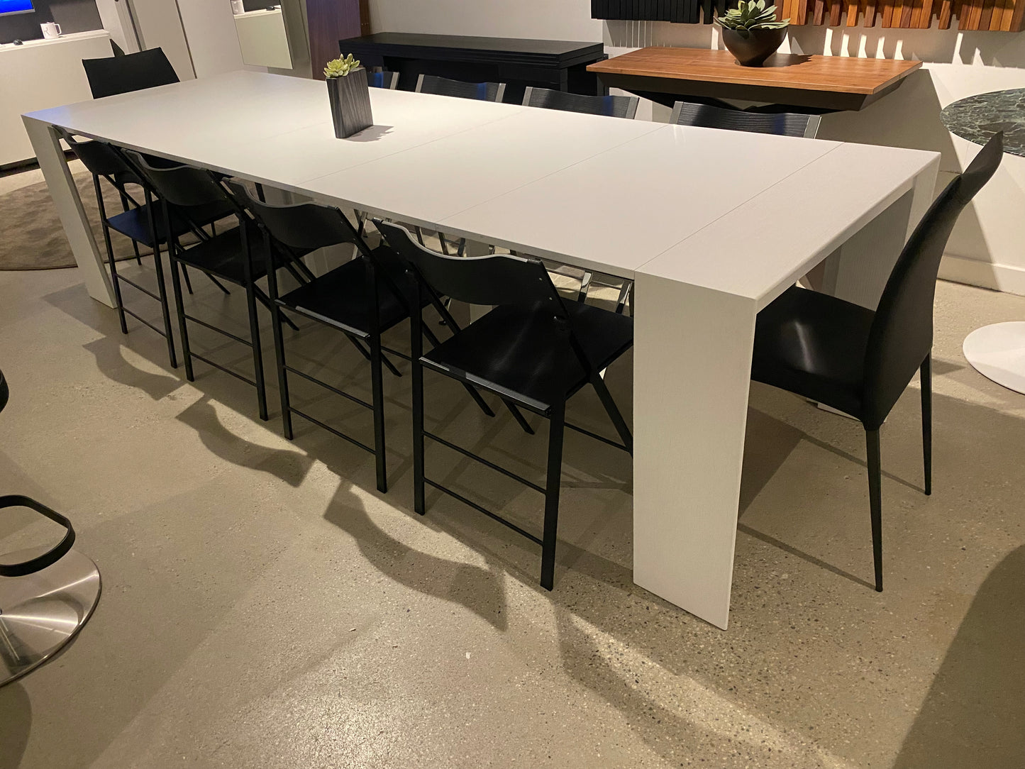 Goliath 295 Console Table