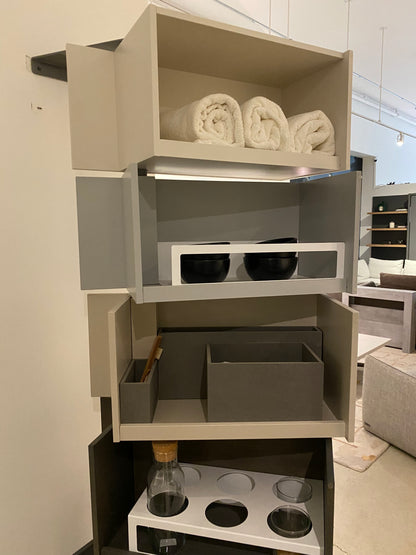 Giralot Storage Unit