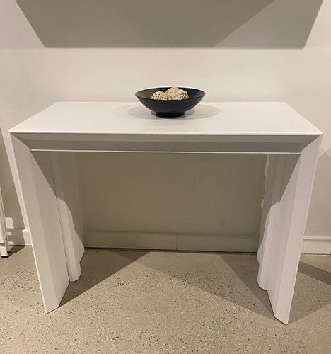Goliath 295 Console Table