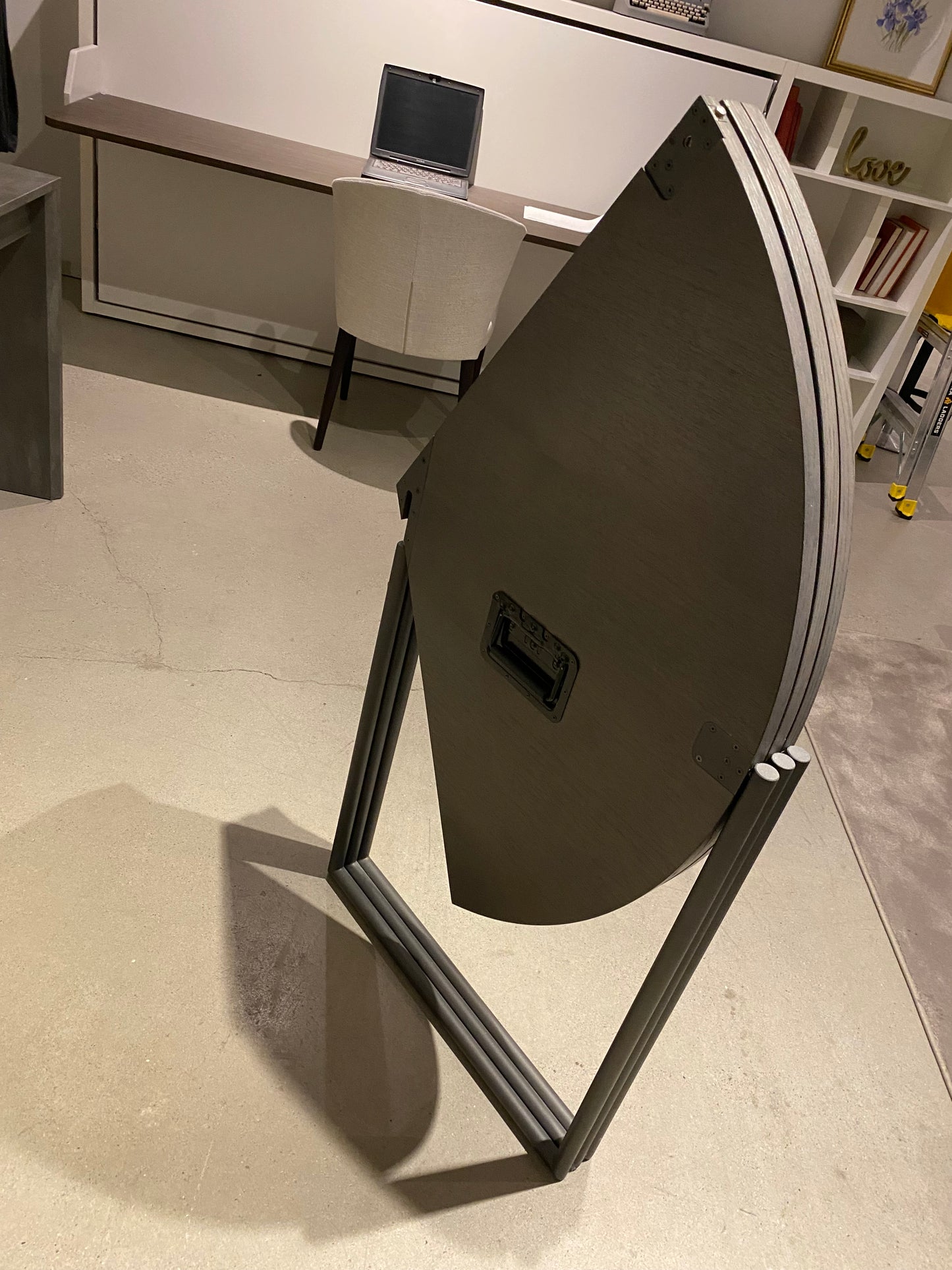 Icaro Dining Table