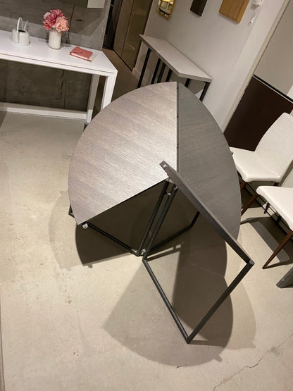 Icaro Dining Table
