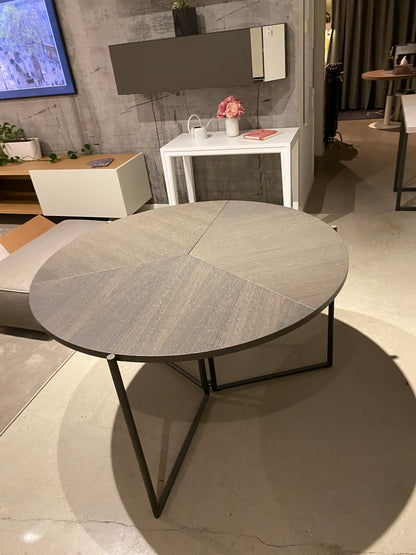 Icaro Dining Table