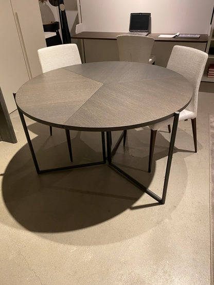 Icaro Dining Table