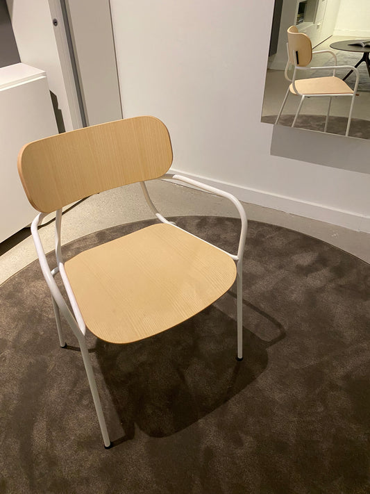 Kyumi Chair - Beech with White Frame