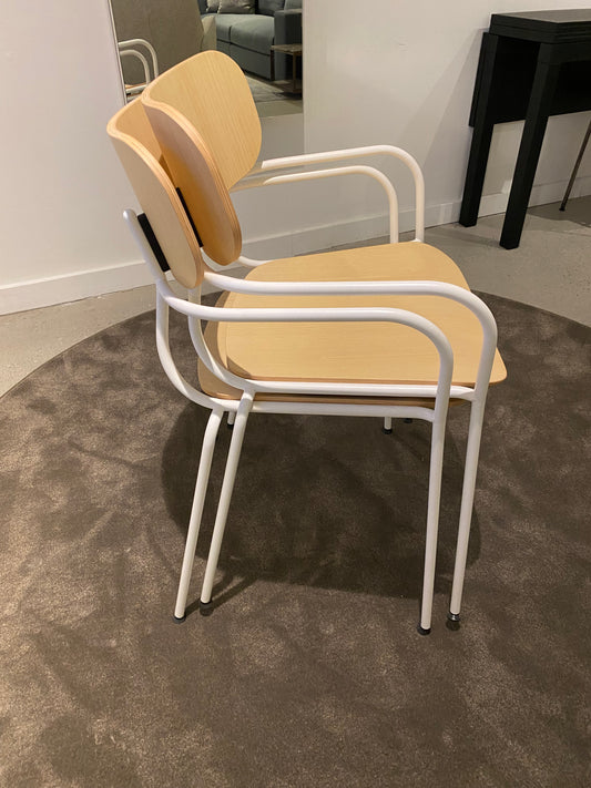 Kyumi Chair - Beech with White Frame