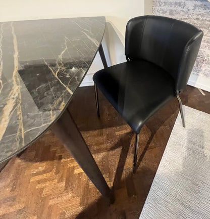 SHE CHAIRS