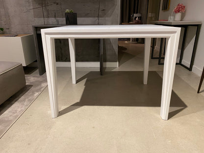 Voila Table