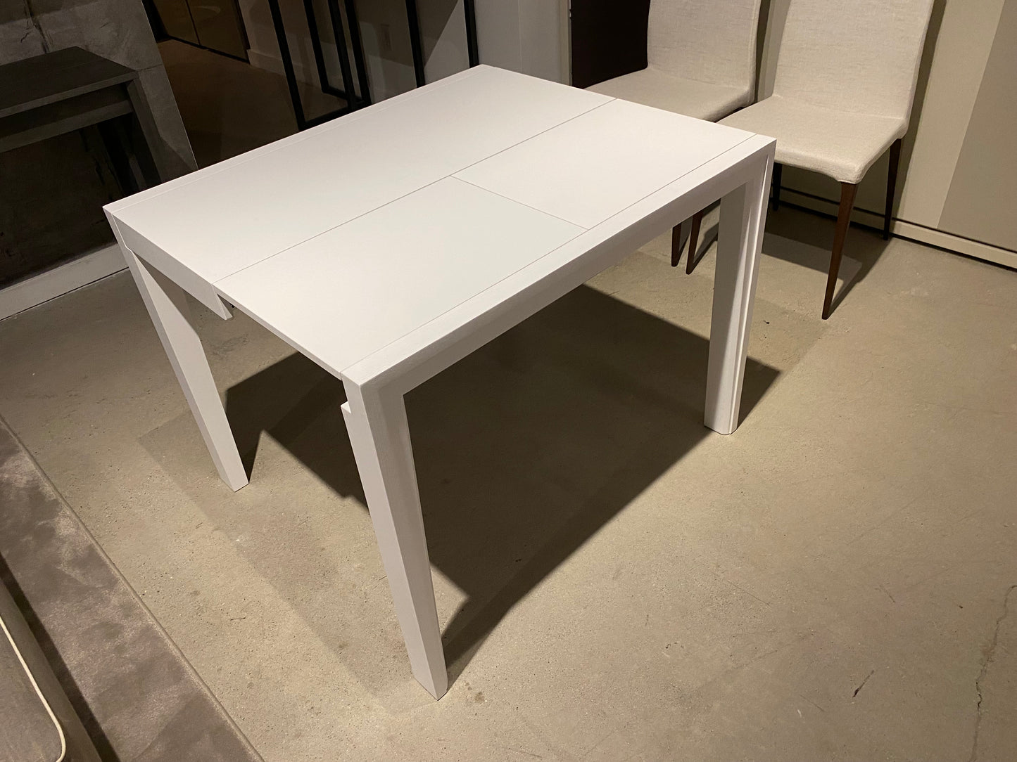 Voila Table