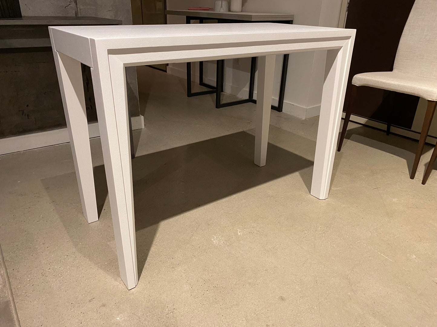 Voila Table