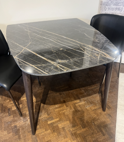 Surf Extendable Dining Table