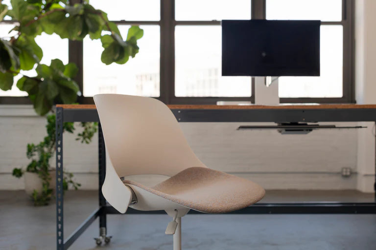 Trea Chair